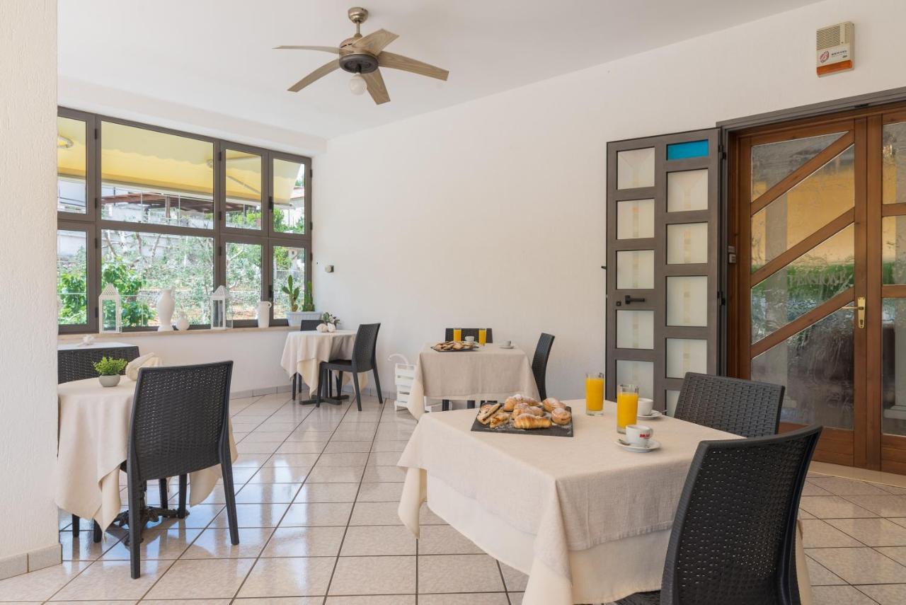 Piccolo Hotel Villa Rosa Ostuni Extérieur photo