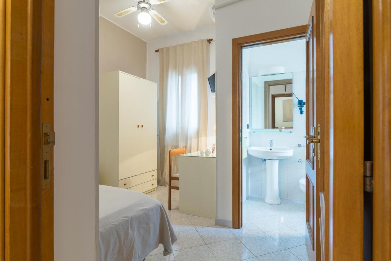 Piccolo Hotel Villa Rosa Ostuni Extérieur photo